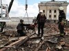 В Днепре из-под завалов извлекли тело жертвы российского удара, всего в области семеро погибших - ОВА