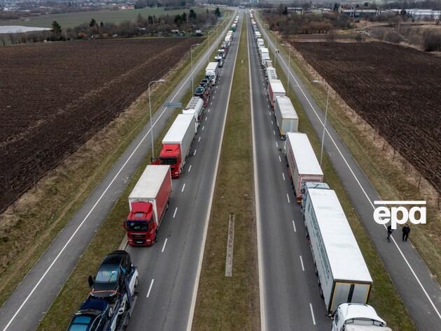 Польские фермеры разблокировали пункты пропуска на границе с Украиной