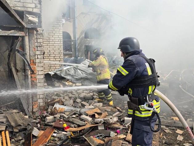 Кількість постраждалих унаслідок удару окупантів по Харкову зросла до дев'яти осіб – ОВА