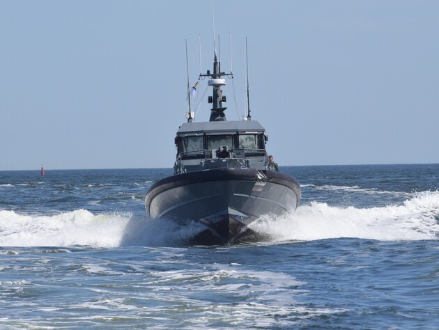 До складу ВМС ЗСУ увійшло два нові катери, які раніше передала Естонія. Церемонією керував Неїжпапа. Фото