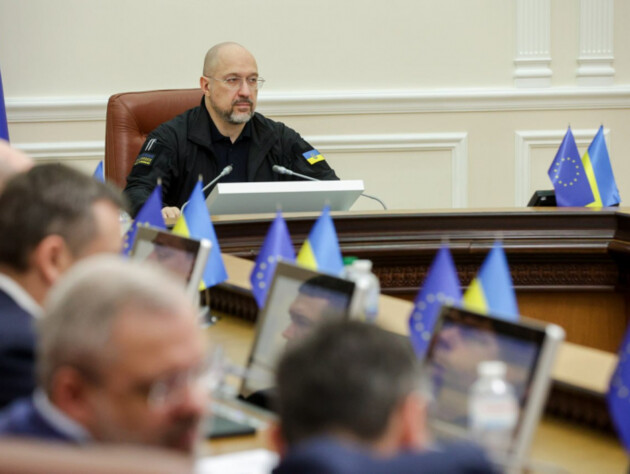 Уряд України скасував обмеження імпортних розрахунків для бізнесу