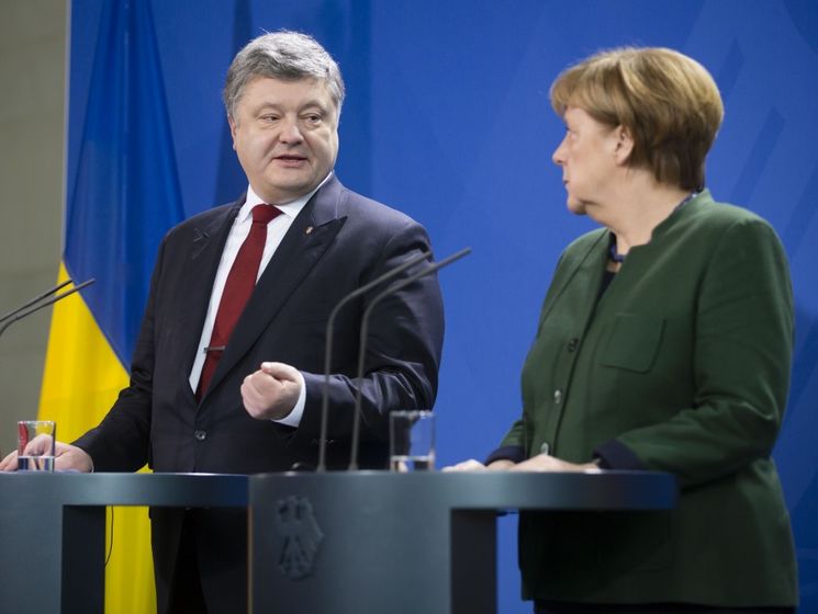 Меркель: За последние часы мы снова узнали, что режима прекращения огня на Донбассе фактически не существует