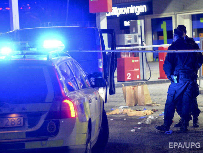 У передмісті Стокгольма підірвали автомобіль шефа поліції