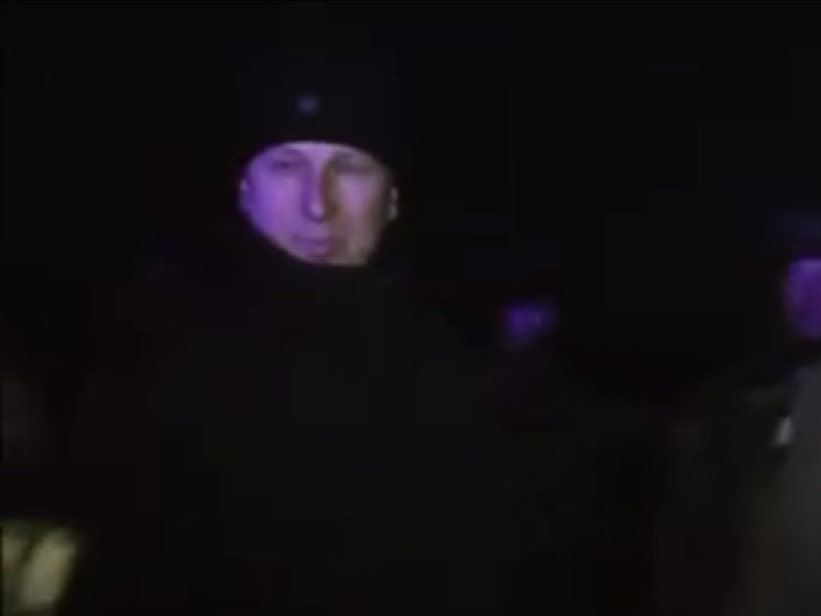 Участник протестов дал пощечину начальнику ГУ Нацполиции в Донецкой области. Видео