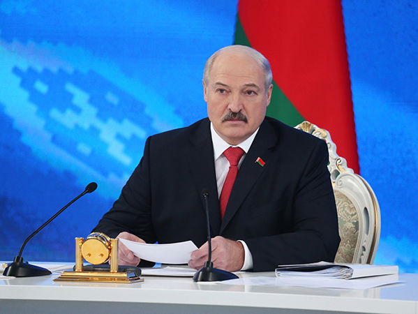 Лукашенко: Почему России наше мясо поперек горла стало, никак не могу понять