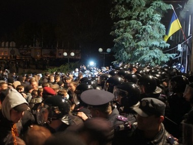Прокуратура Николаева открыла два дела по факту ночных беспорядков