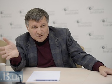 "Правый сектор" не добивается отставки Авакова из-за агрессии РФ