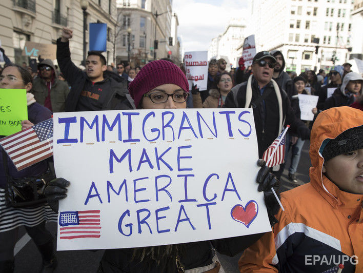 "День без иммигрантов". В Вашингтоне в знак протеста закрылись несколько десятков ресторанов