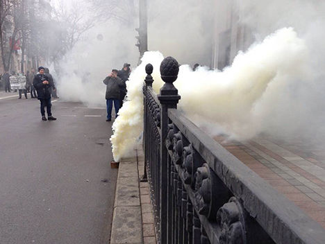 В Марше достоинства в Киеве участвовали семь тысяч человек, применялась пиротехника &ndash; полиция