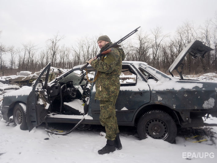 Із Донецька ведуть вогонь із великокаліберної артилерії. У місті оголошено бойову тривогу – волонтер Кабакаєв