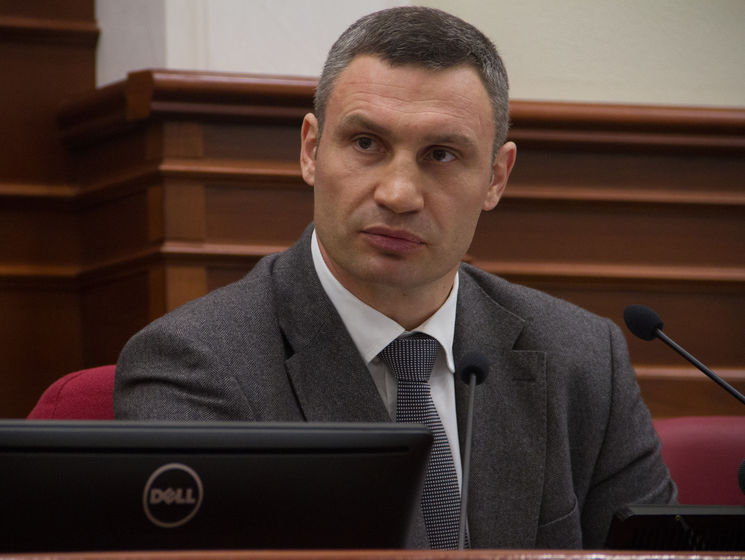 Кличко повідомив, що заступник голови КМДА Сагайдак і директор "Київавтодору" Густєлєв написали заяви про звільнення