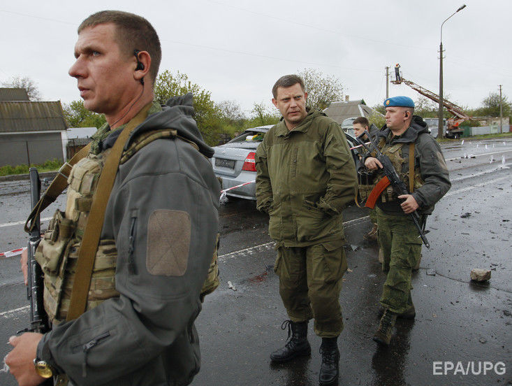 На Донбассе российские военные изымают автомобили у мирных жителей – разведка