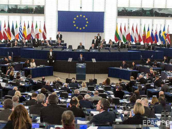 Європарламент закликав призупинити безвізовий режим із США