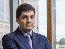 У нас будет три года. Не обманывайте себя, что будет мир