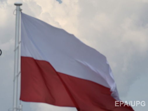 Польща заборонить працювати в МЗС тим громадянам, які співпрацювали з комуністичним режимом 