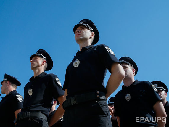 Поліція Луганської області перейшла на посилений режим служби через обстріли бойовиків