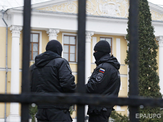 В России планируют запретить полицейским выезжать за границу – СМИ