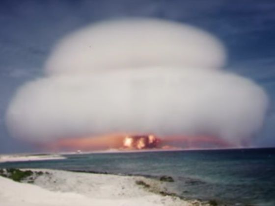 В США рассекретили 750 архивных видеозаписей с ядерными испытаниями