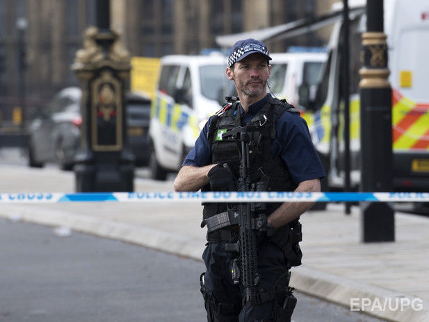 Теракт у Лондоні: поліція затримала сімох підозрюваних