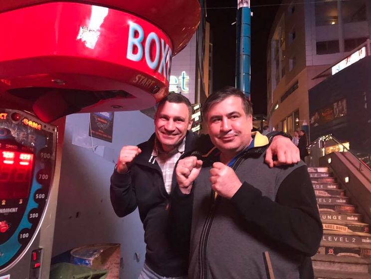 Кличко и Саакашвили решили побоксировать