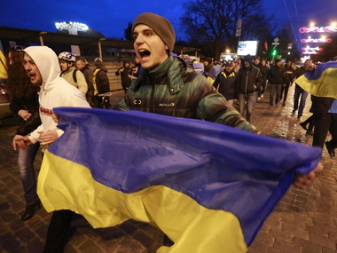 Евромайдан в Харькове провел марш единства. Фоторепортаж