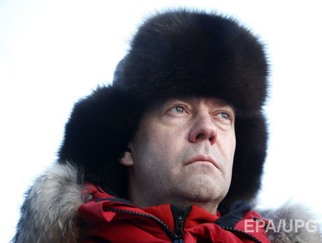 Россияне стали меньше доверять Медведеву после выхода фильма-расследования "Он вам не Димон" – опрос