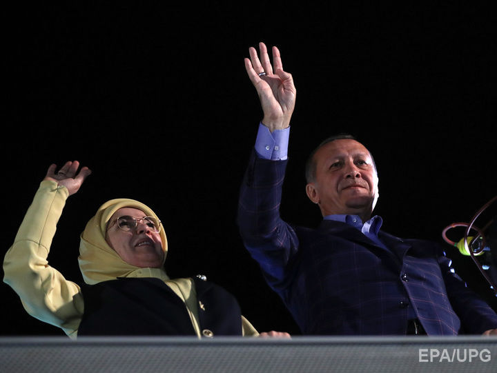Эрдоган заявил о планах немедленно обсудить вопрос о возвращении в конституцию смертной казни