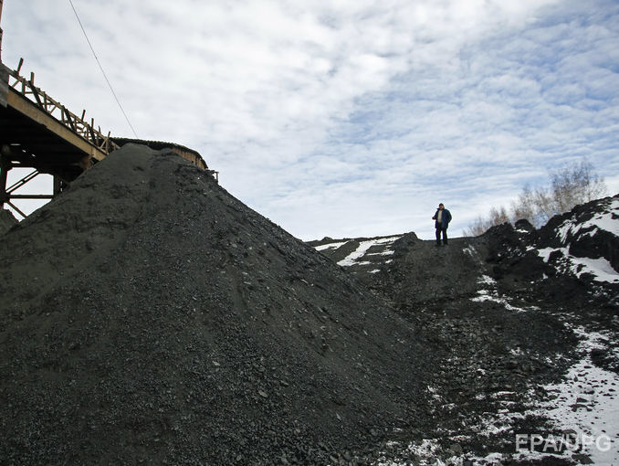 Половина импортного угля, поступившего на украинские ТЭС и ТЭЦ в первом квартале 2017 года, закуплена в РФ
