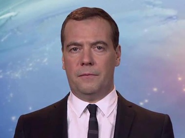 Медведев уверен, что в Украине начнется гражданская война