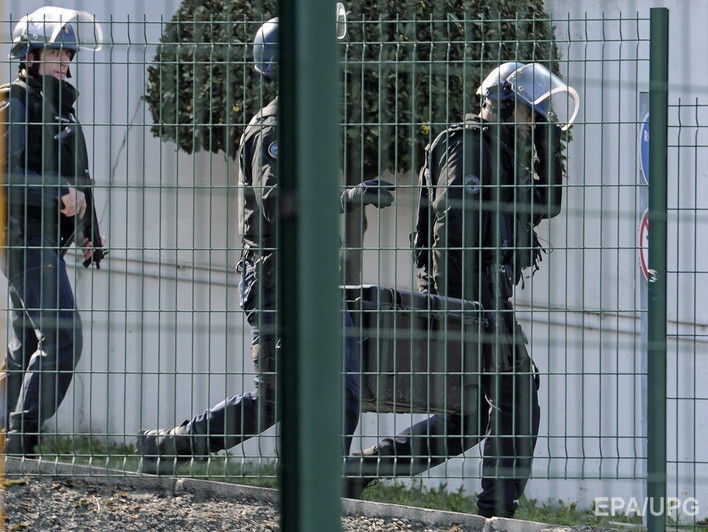 Во Франции задержаны двое подозреваемых в подготовке терактов