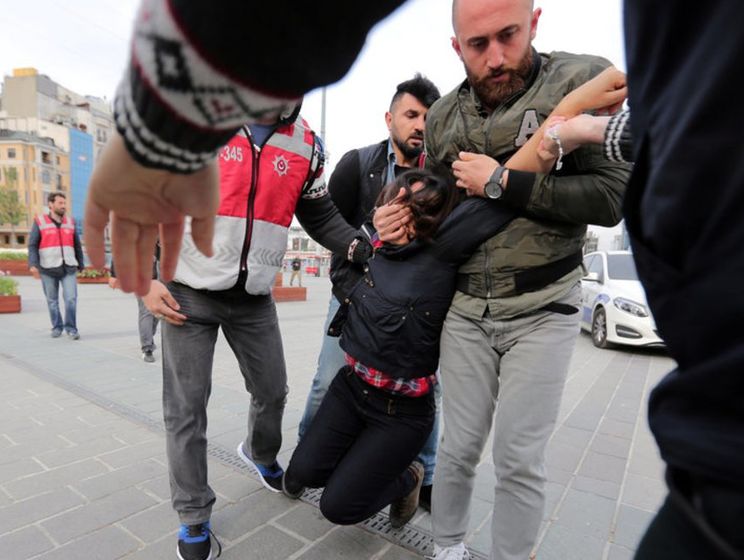 Первомайская демонстрация в Стамбуле: 200 человек задержаны