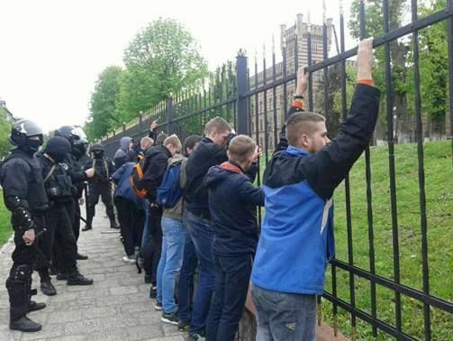 Поліція відкрила кримінальну справу за фактом масової бійки у Львові