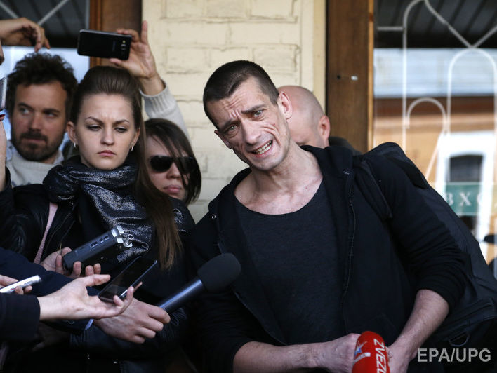 Павленский получил убежище во Франции &ndash; адвокат
