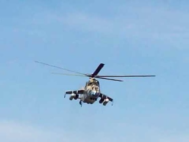 В Мариуполе приземлились пять военных вертолетов и один самолет