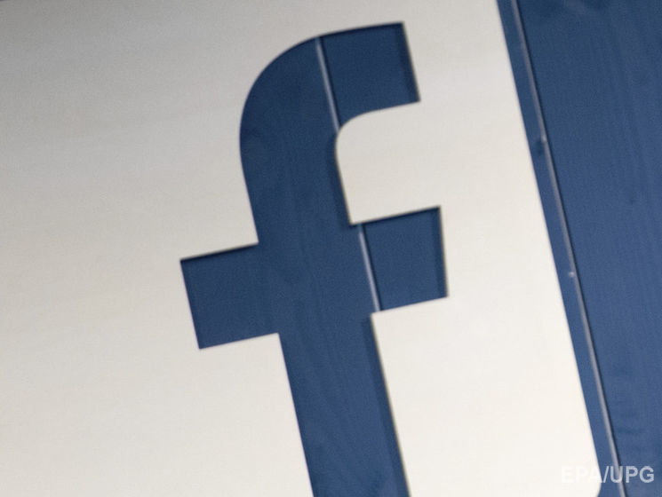 Facebook разместила в британских газетах инструкцию по выявлению фейковых новостей