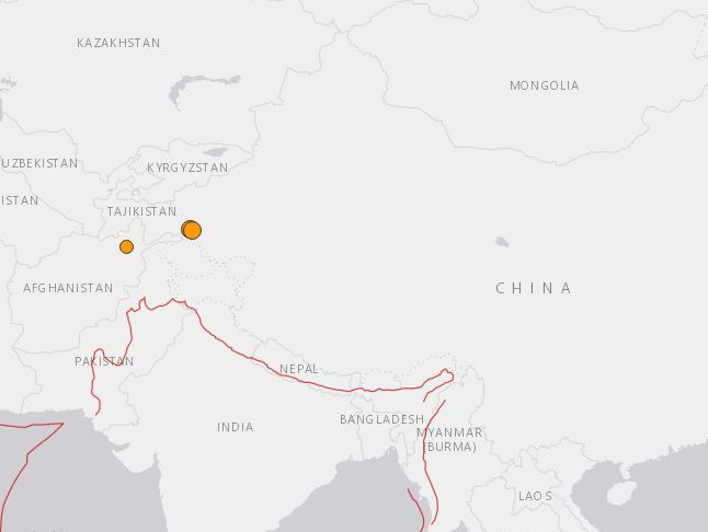 В Китае жертвами землетрясения стали восемь человек