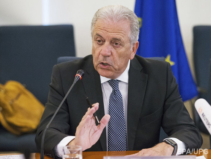 Єврокомісар із внутрішніх справ привітав надання Україні безвізового режиму з ЄС