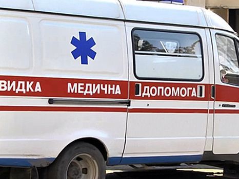 Пацієнтка львівської лікарні вночі викинулася з вікна