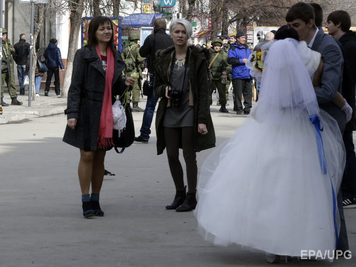 В Госдуме РФ предложили проверять жениха и невесту на способность иметь детей