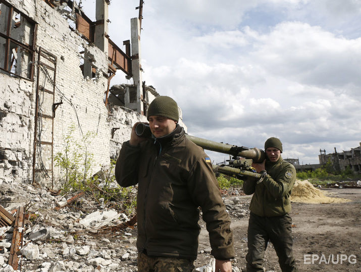 За сутки боевики на Донбассе открывали огонь 48 раз, ранены и травмированы семь украинских военных – штаб