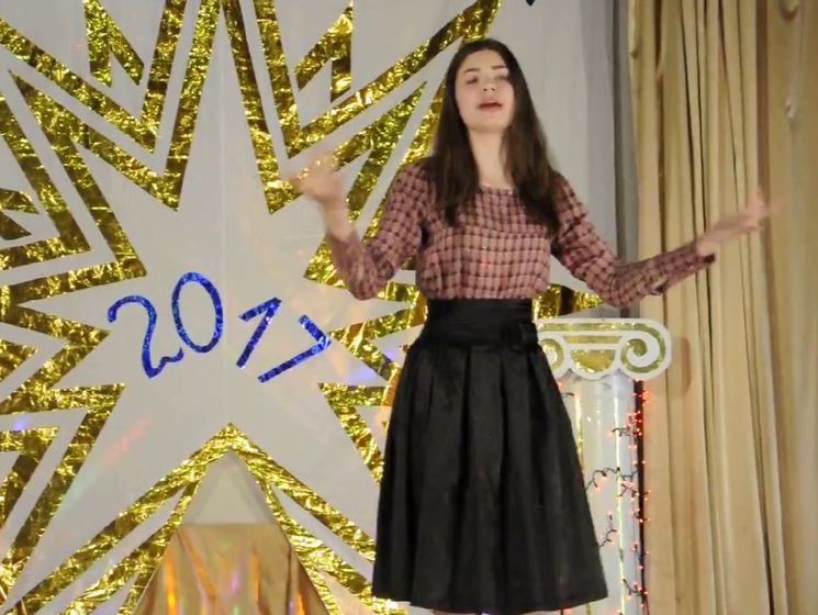 Школярка виконала пісню Тіни Кароль мовою жестів. Відео
