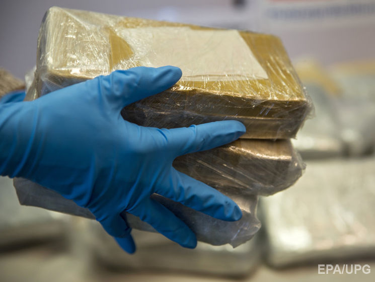 Возле берегов Мексики в воде выловили 1,2 тонны кокаина