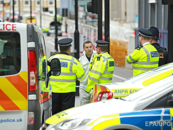 Полиция Британии задержала 12 человек в связи с терактом в Лондоне 