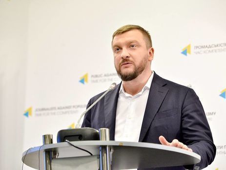 Петренко анонсировал большую информационную кампанию для путешествующих в Европу украинцев