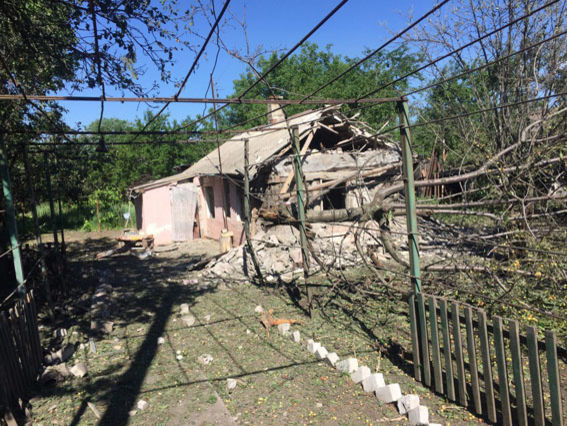 Боевики обстреляли два села под Волновахой, разрушено 12 домов – полиция