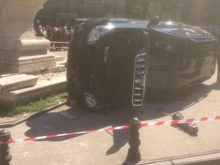 Водитель авто, который въехал в толпу в центре Львова, раньше работал в Госавтоинспекции – полиция