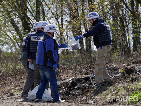 Боевики "ДНР" заявили, что им запретили пропускать наблюдателей миссии ОБСЕ 