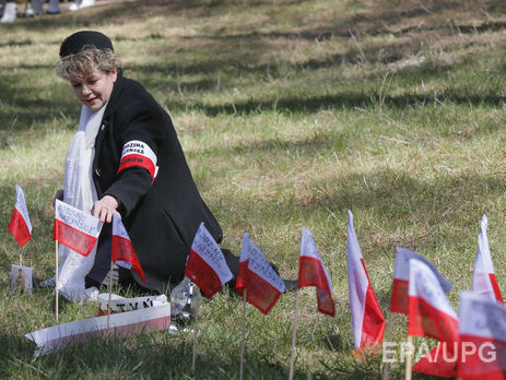 Украина отказала Польше в поиске погибших на своей территории поляков 