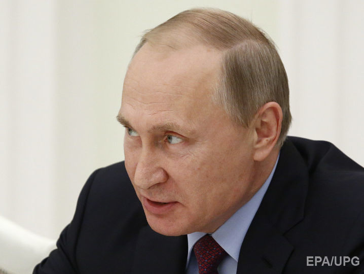 Путин прибыл в аннексированный Россией Крым