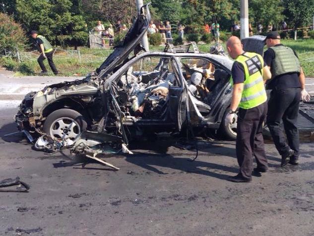 Луценко поручил военной прокуратуре расследовать взрыв автомобиля, вследствие которого погиб офицер разведки Шаповал